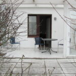 Eingang und Terrasse - Südseite